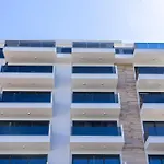 شقة Elite - Seafront ساراندا