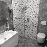 Elite - Seafront * ساراندا