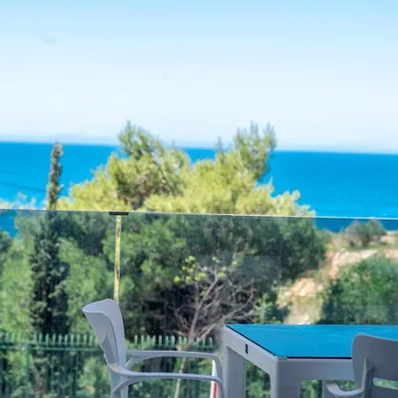 Elite - Seafront * Sarandë