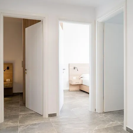 Elite - Seafront Apartamento