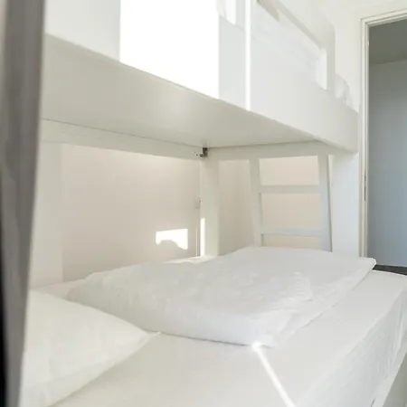 Elite - Seafront * Saranda